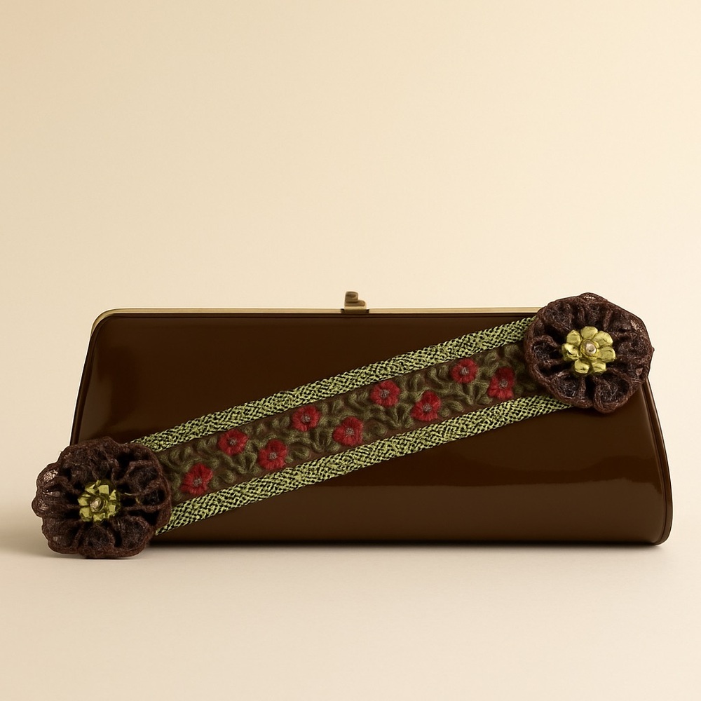 1960s Vintage Brown Patent Leather Clutch with Ribbon & Floral Appliqué